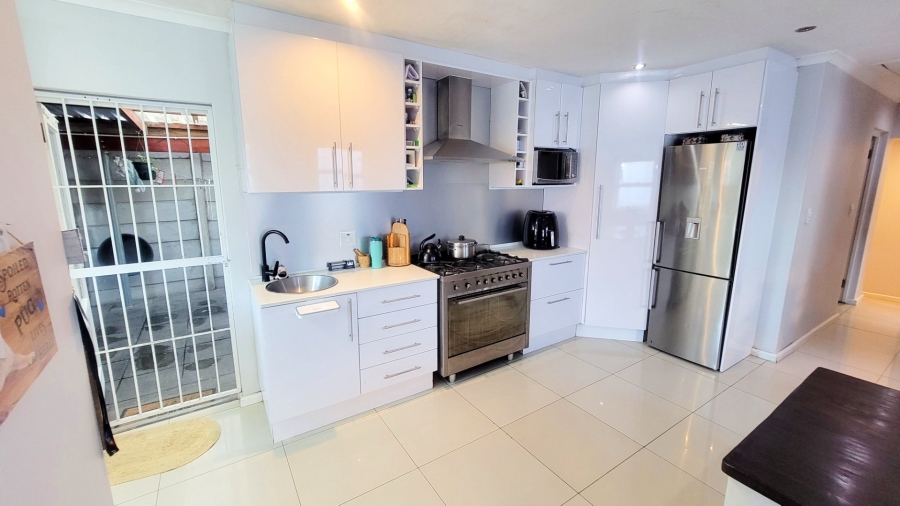 3 Bedroom Property for Sale in Strandfontein Western Cape